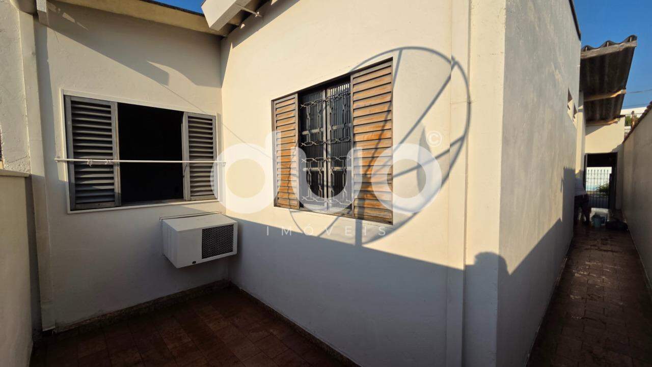 Casa, 3 quartos, 240 m² - Foto 13