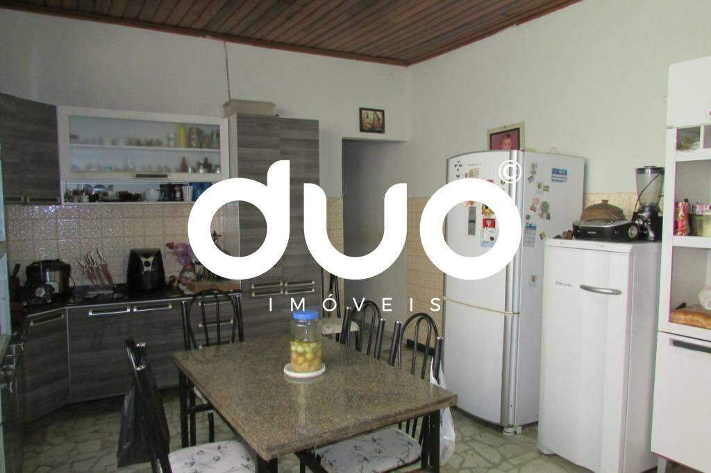 Casa à venda no Alto: 