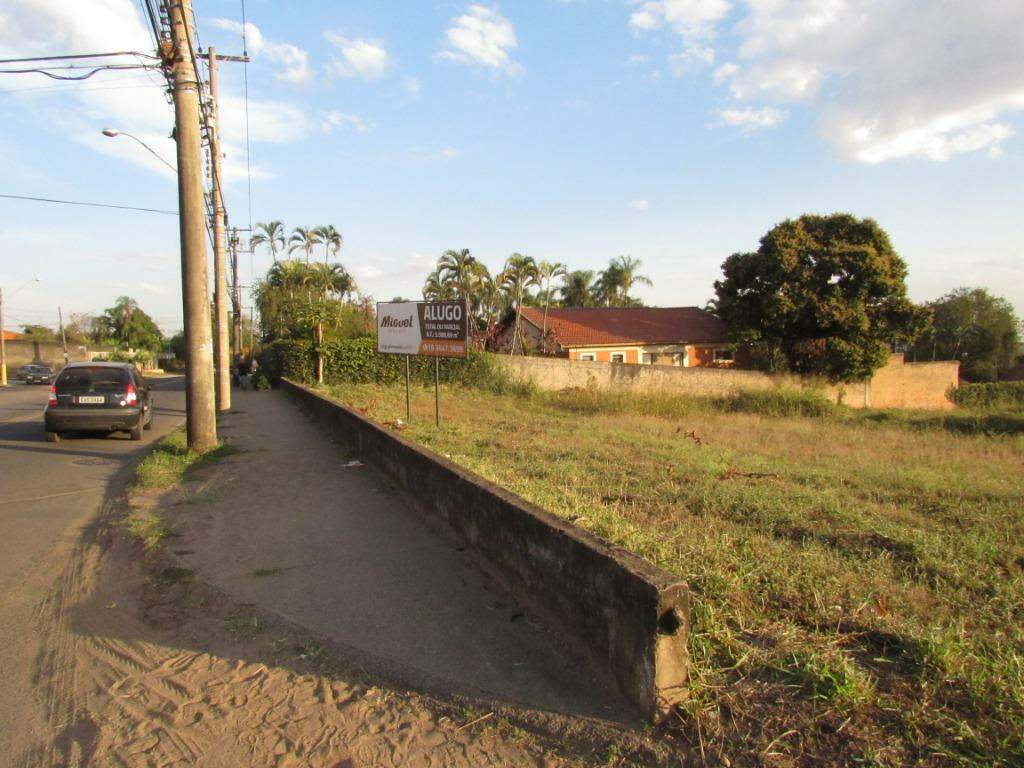 Área à venda no Piracicamirim: 