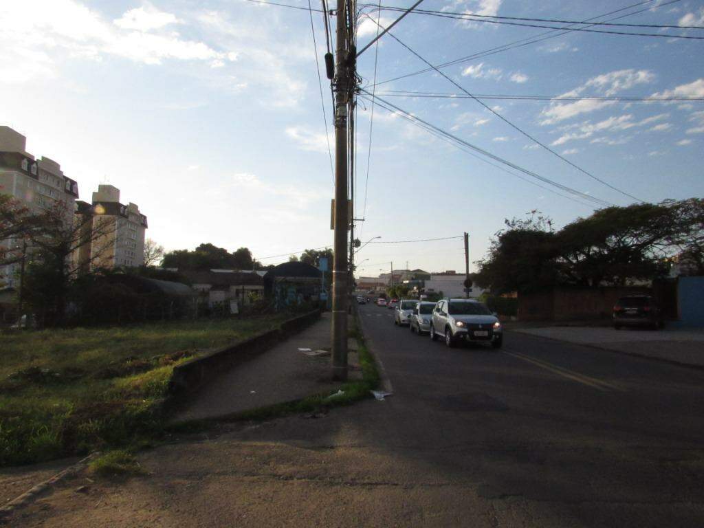 Área à venda no Piracicamirim: 