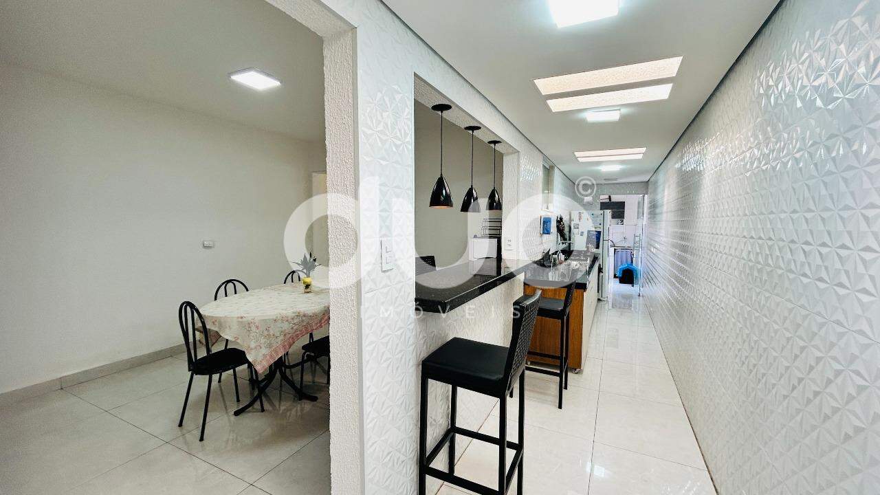 Casa, 2 quartos, 96 m² - Foto 1