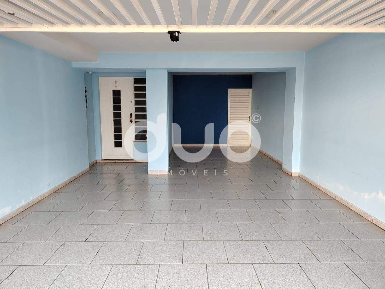 Casa, 3 quartos, 237 m² - Foto 2