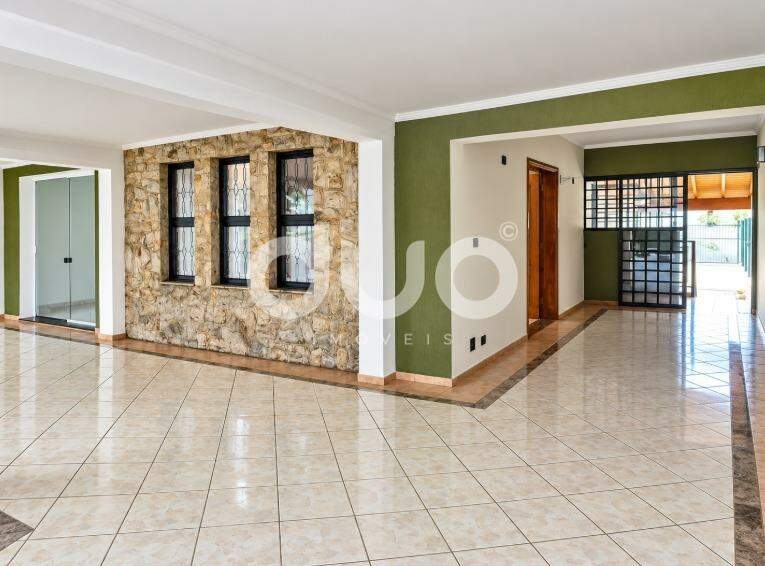 Casa à venda no Jardim Monumento: 