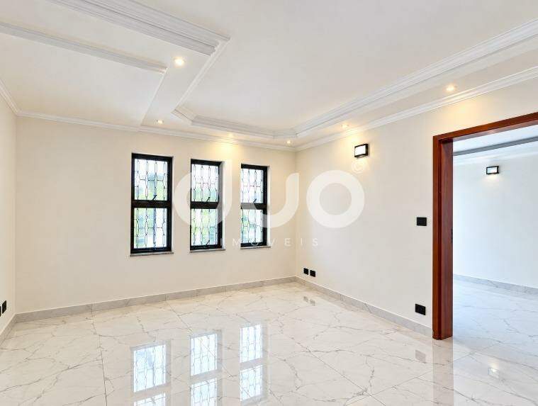 Casa à venda no Jardim Monumento: 