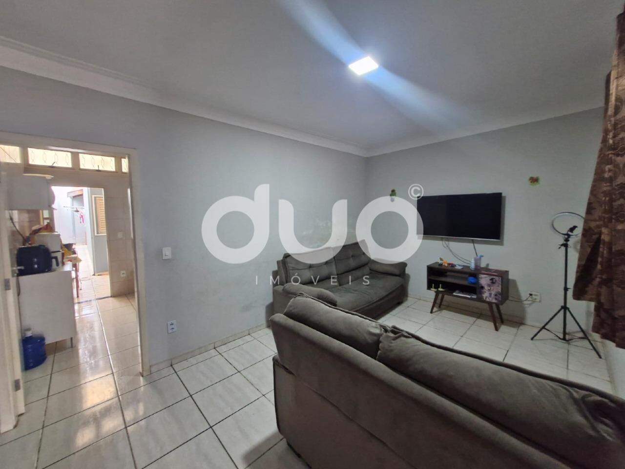 Casa à venda no Jupiá: 