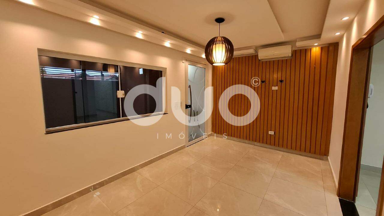 Casa à venda no Jardim Noiva da Colina: 
