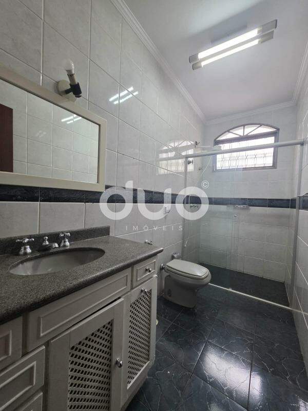 Casa comercial para aluguel no Vila Independência: 