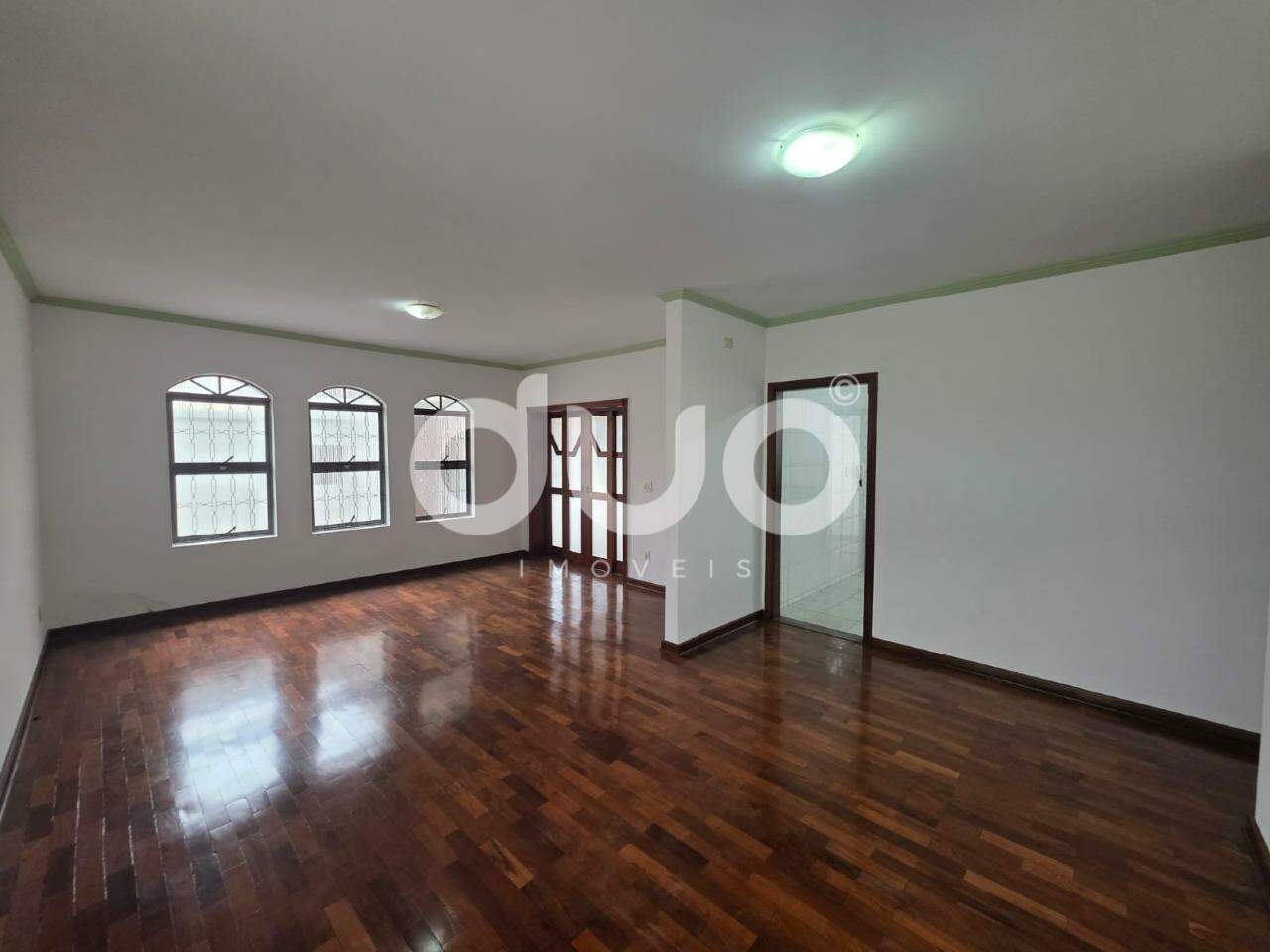 Casa comercial para aluguel no Vila Independência: 