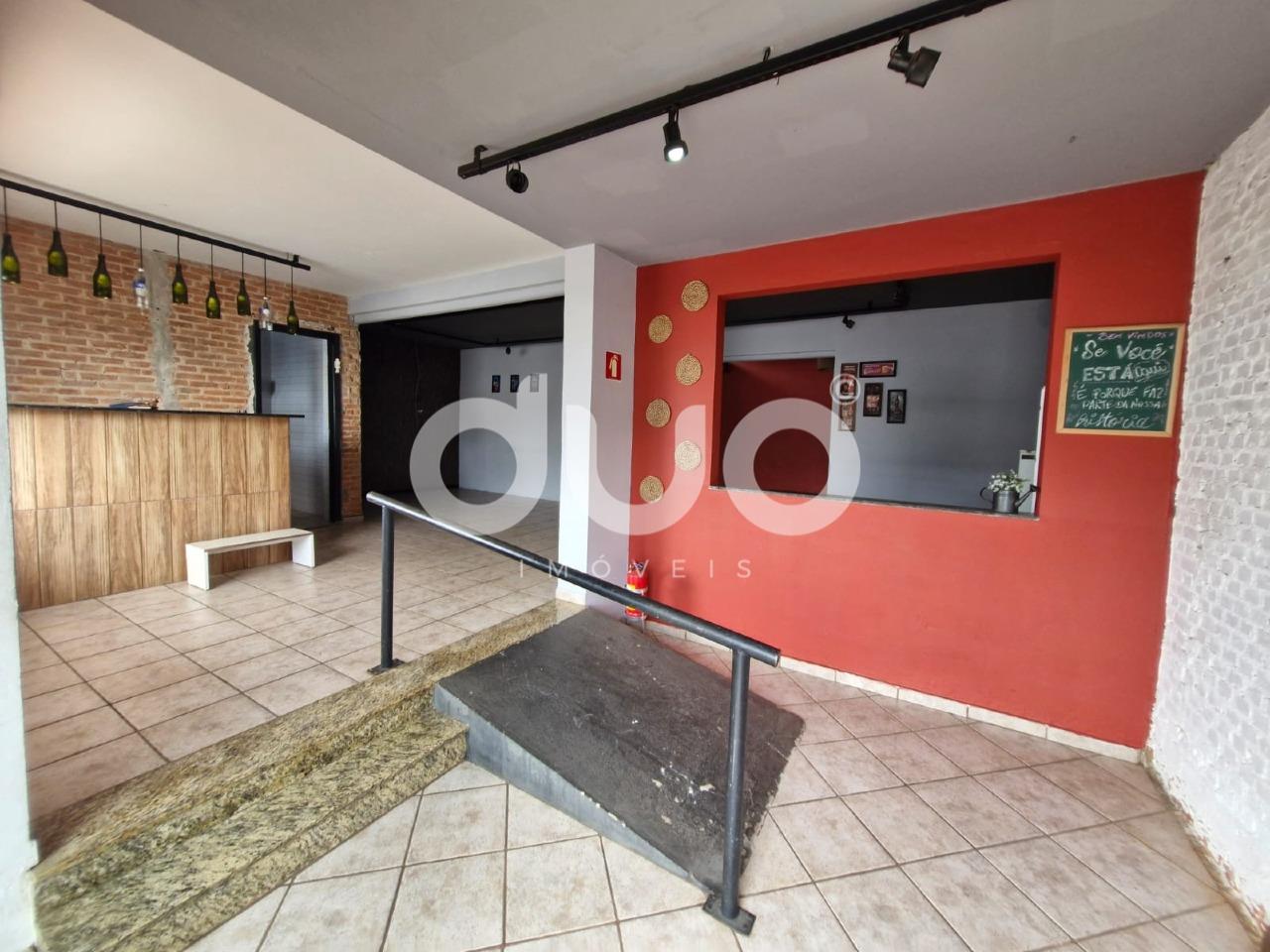 Casa comercial para aluguel no Vila Independência: 