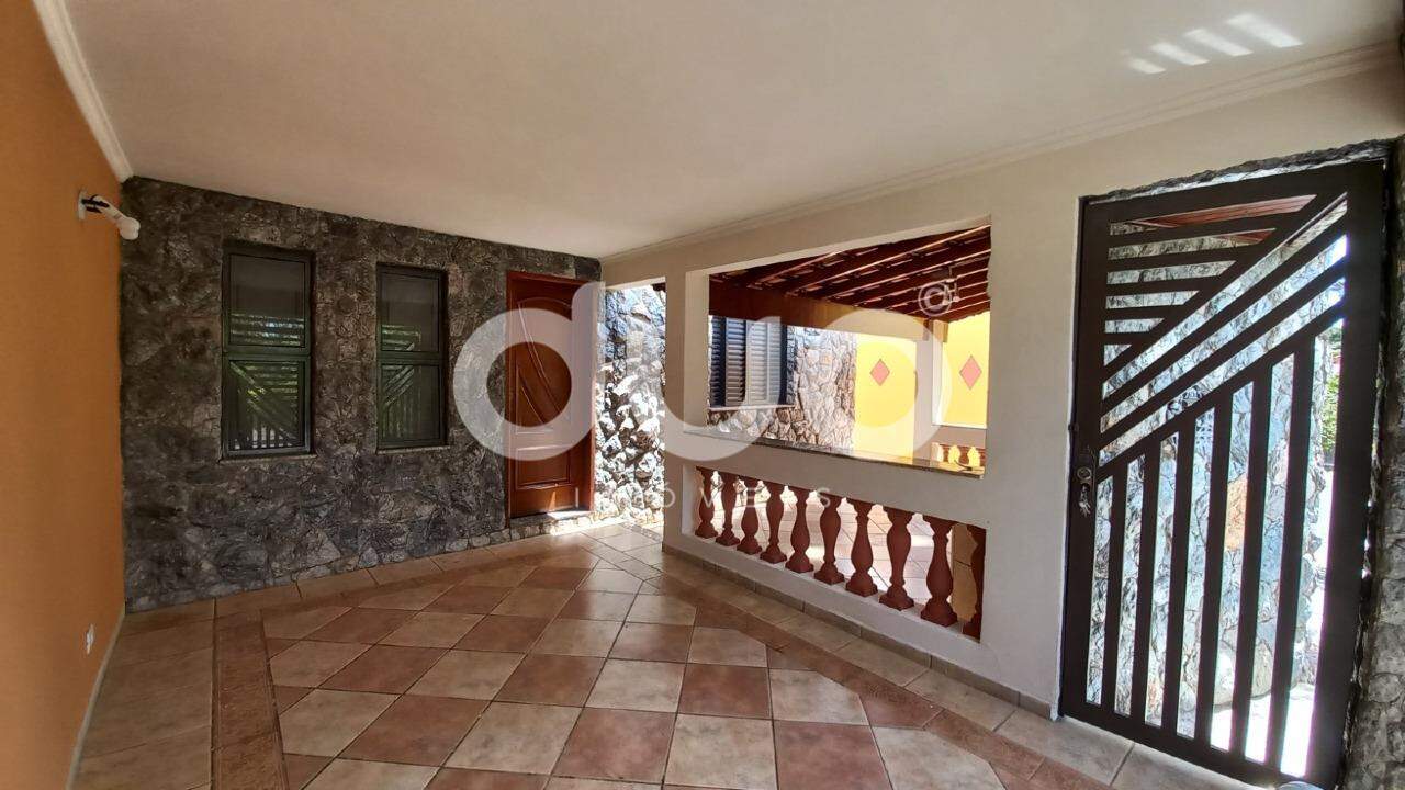 Casa à venda no Santa Terezinha: 