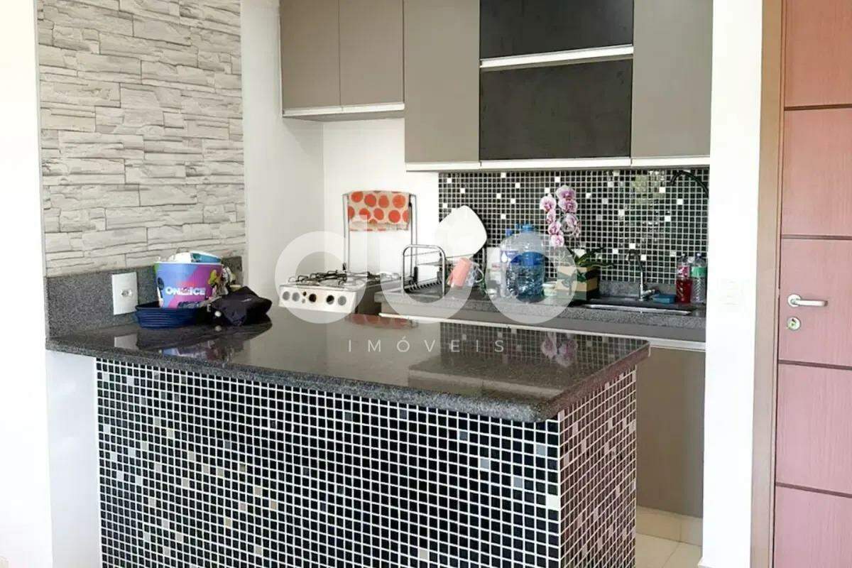 Apartamento à venda no Parque Santa Cecília: 