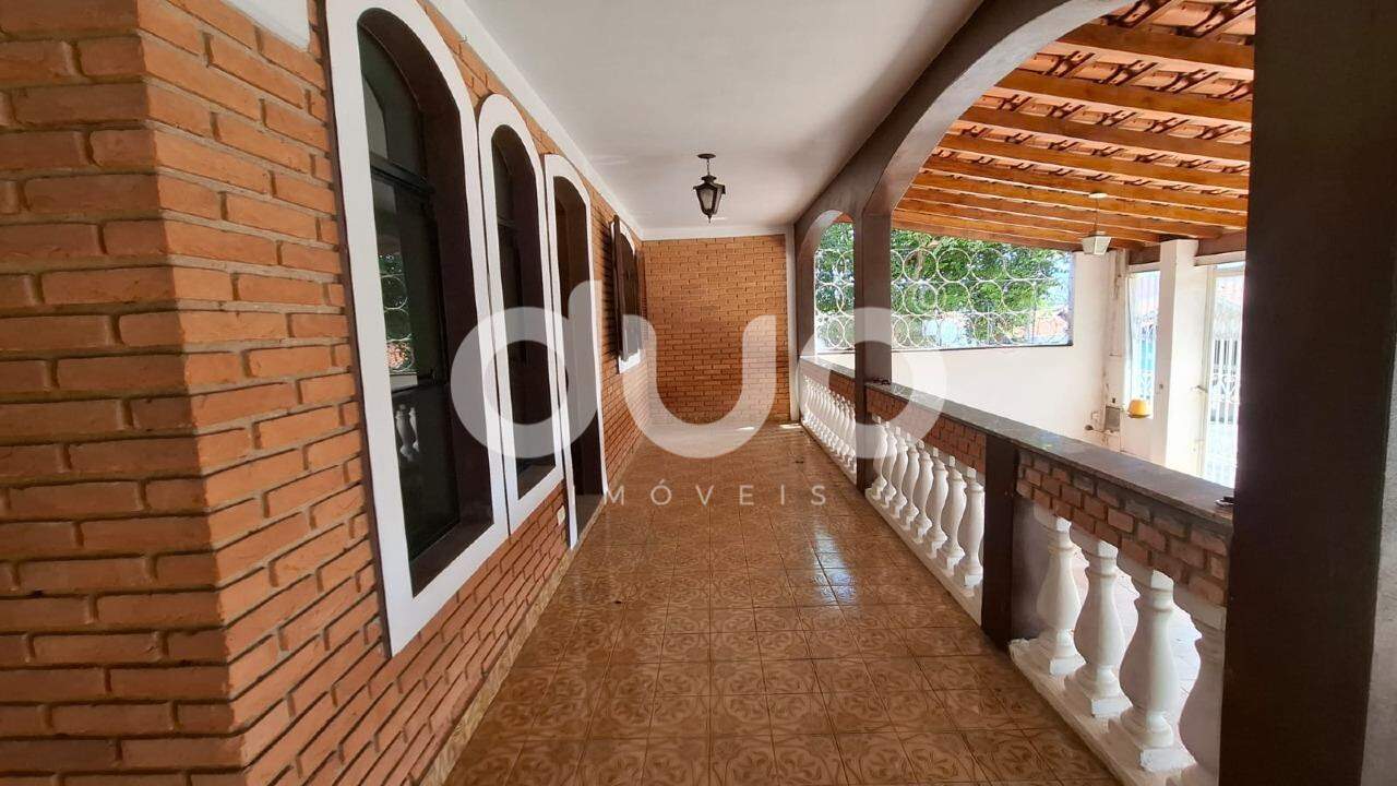 Casa à venda no Piracicamirim: 
