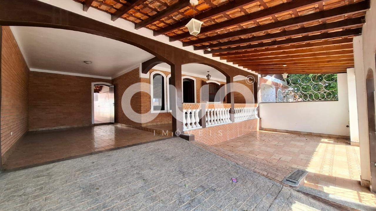 Casa à venda no Piracicamirim: 