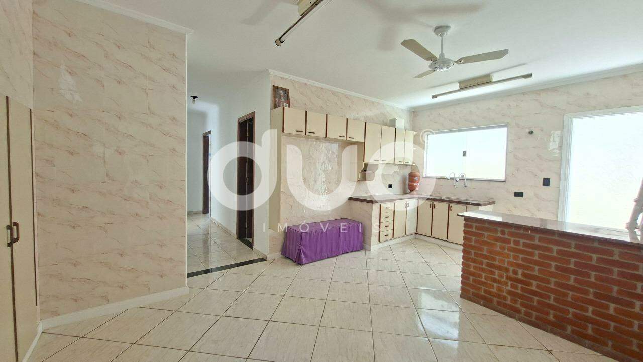 Casa, 4 quartos, 185 m² - Foto 9