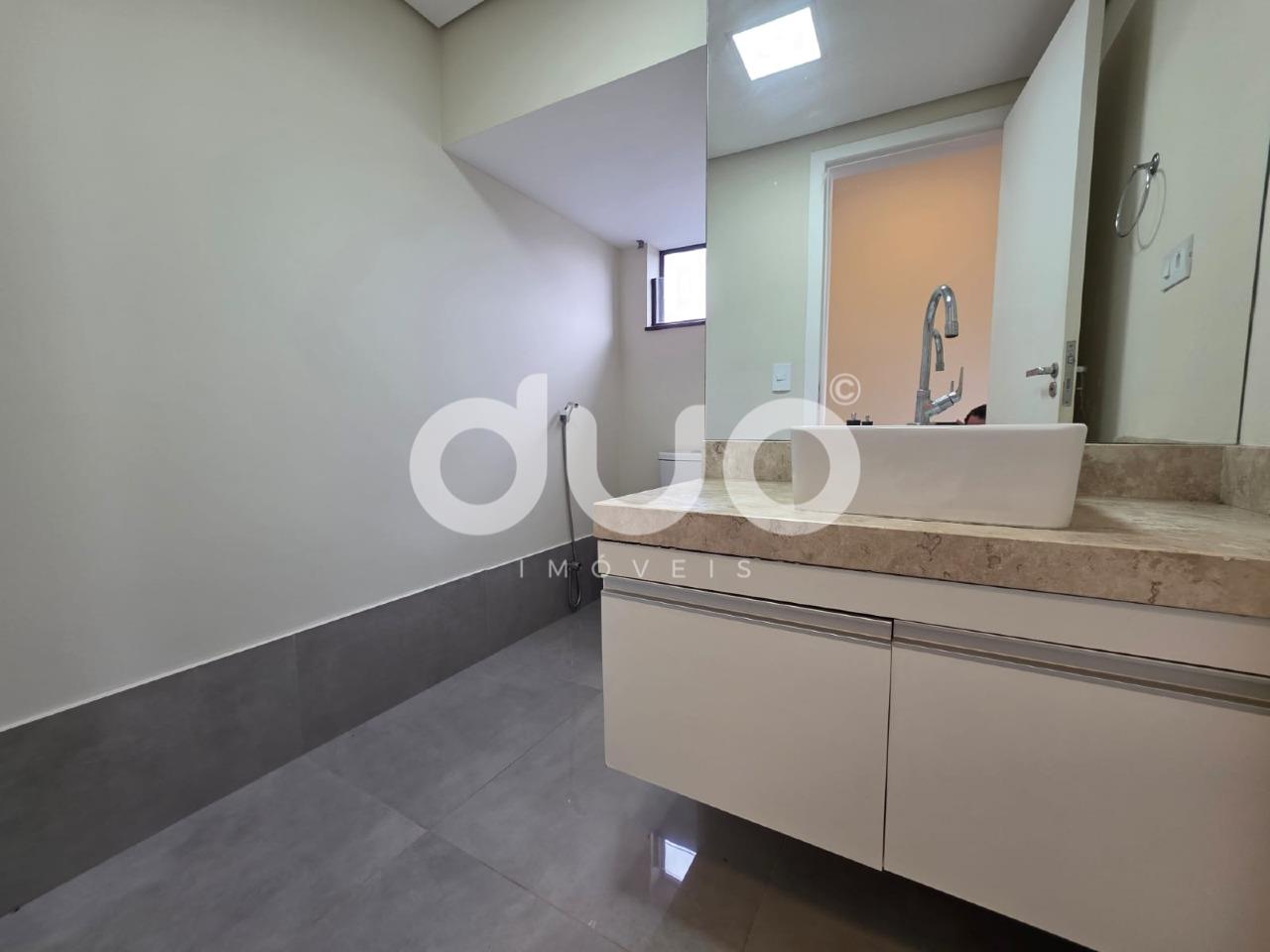 Casa em Condominío para aluguel no Santa Rosa: 