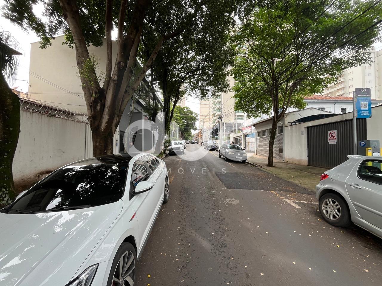 Casa à venda no Centro: 