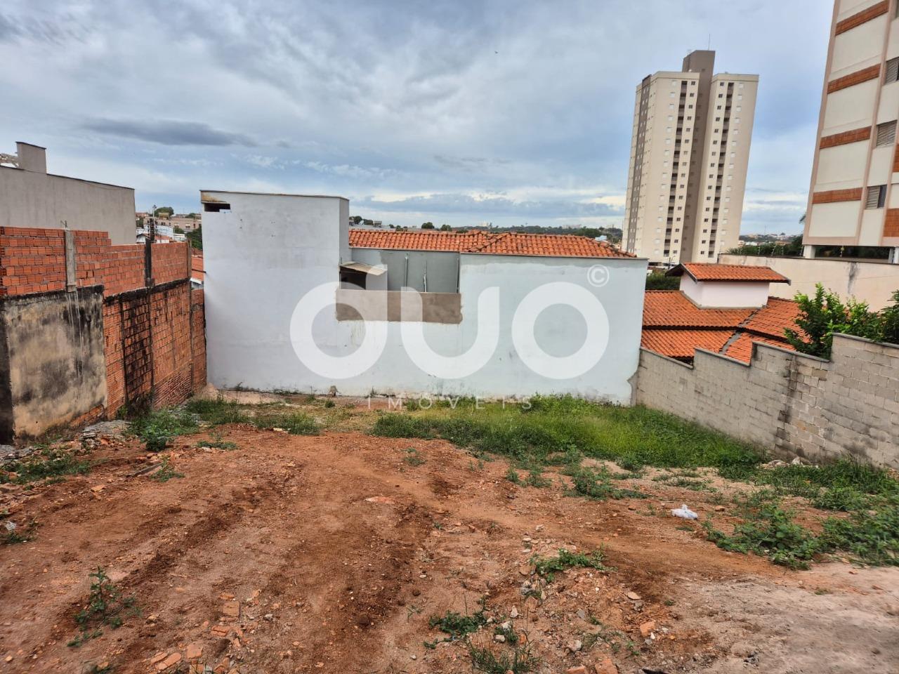 Terreno à venda no Vila Rezende: 