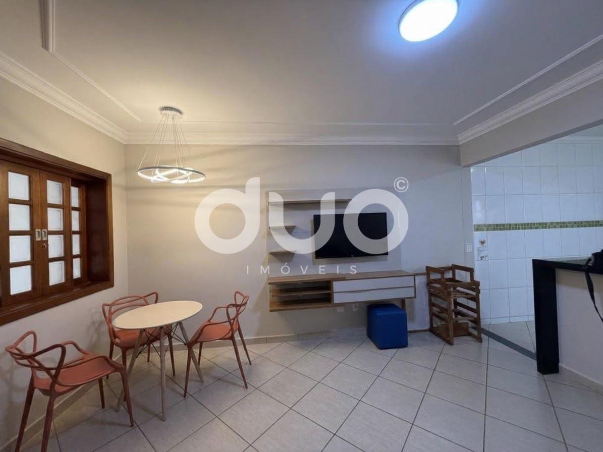 Casa à venda no Castelinho: 