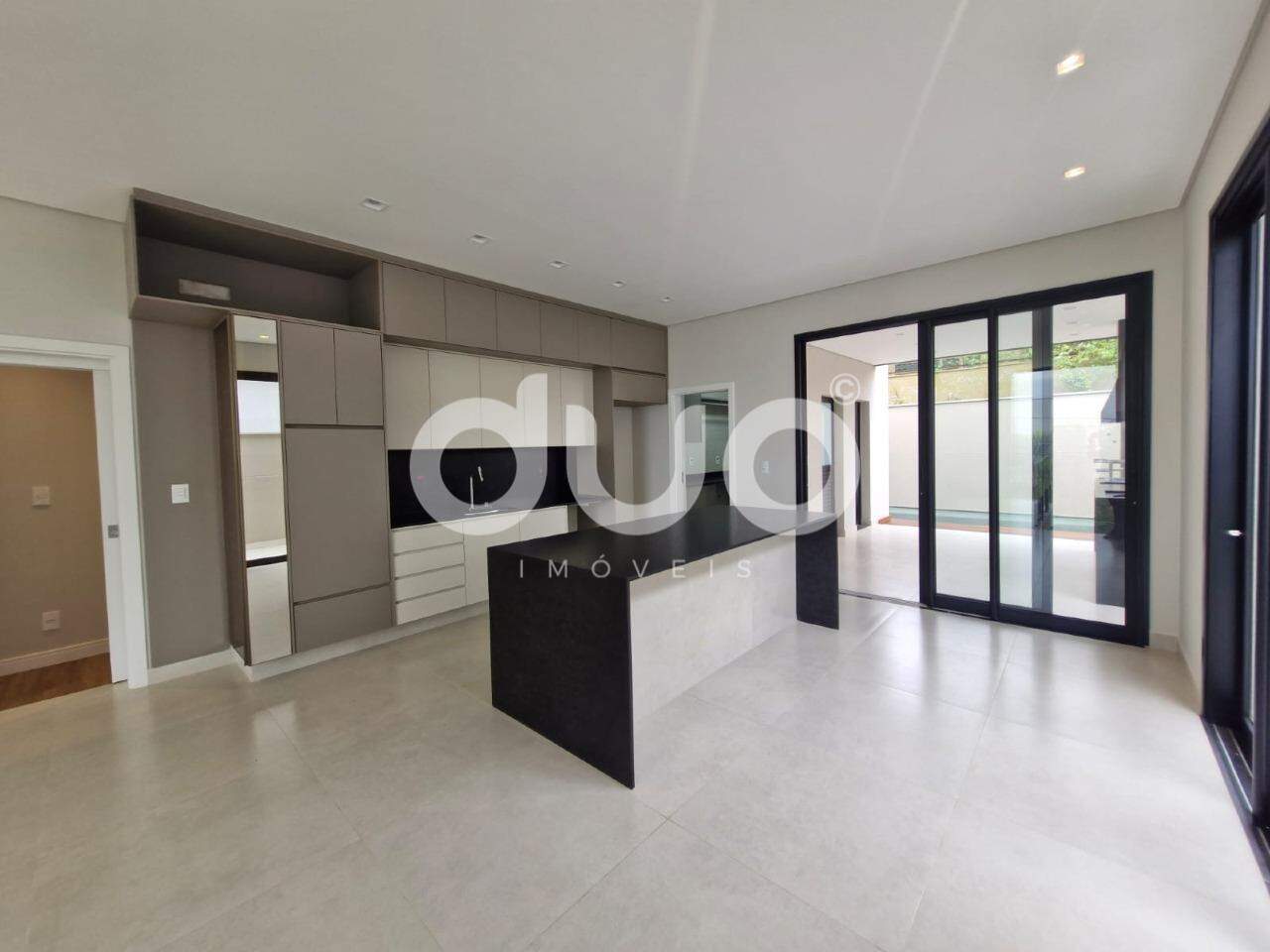 Casa em Condominío à venda no Santa Rosa: 