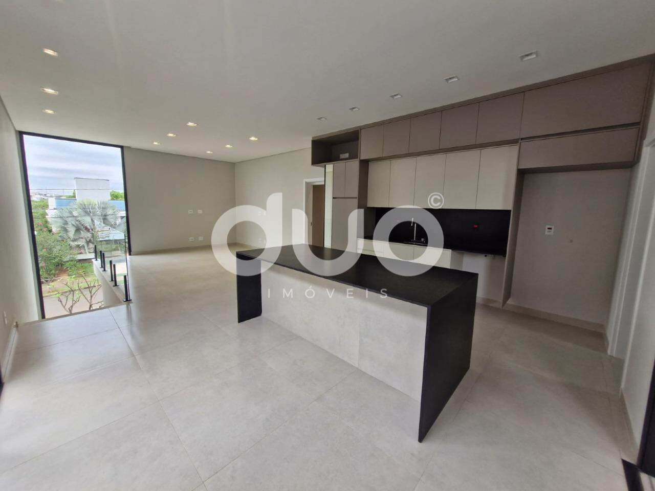 Casa em Condominío à venda no Santa Rosa: 