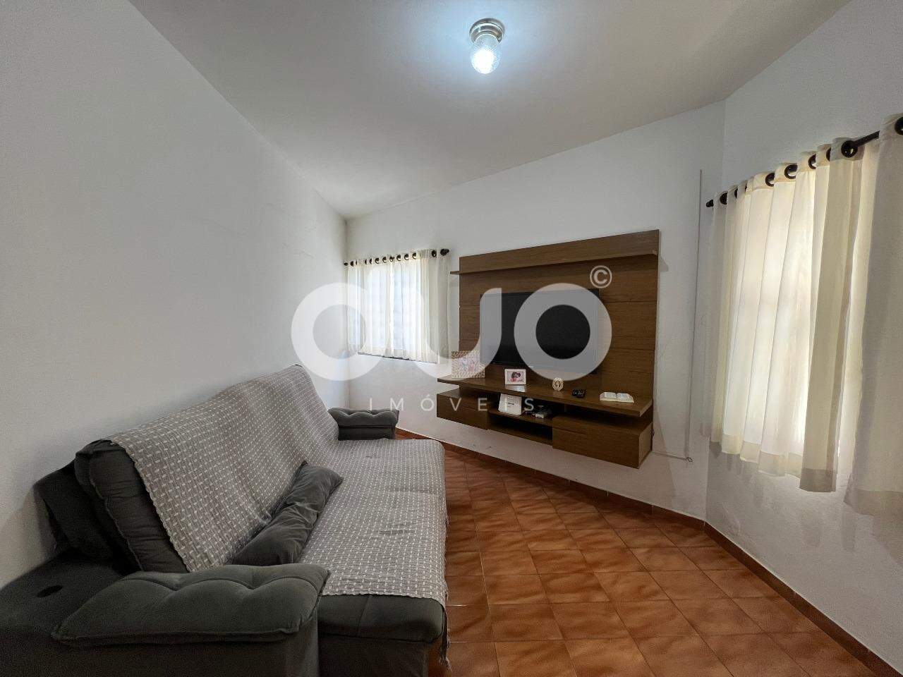 Casa à venda no Jardim Itapuã: 