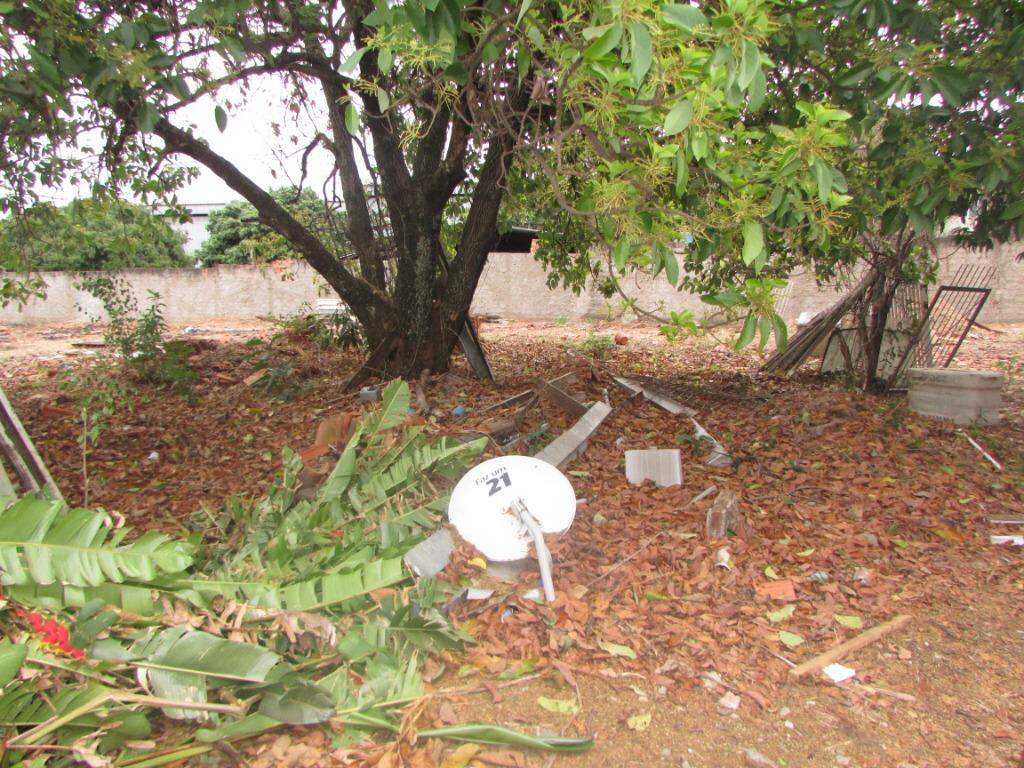 Terreno à venda no Jardim Califórnia: 
