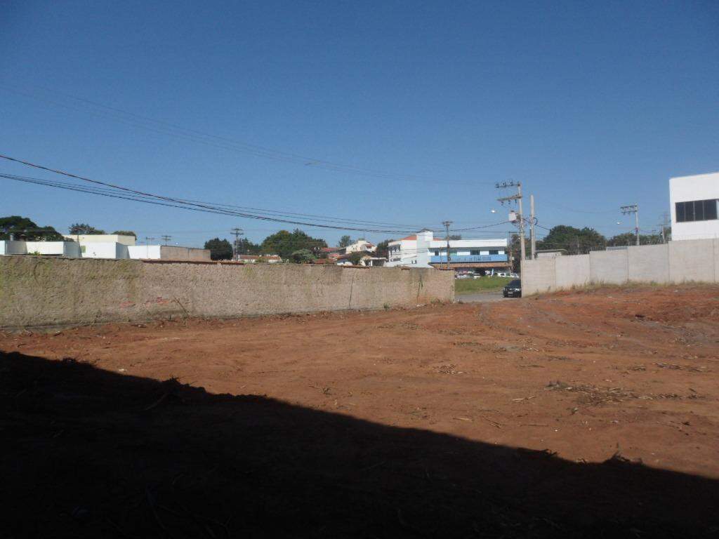 Terreno para aluguel no Dois Córregos: 