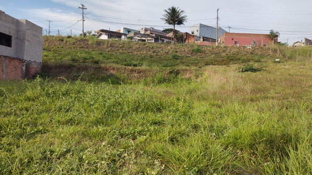 Terreno à venda no Monte Rey 3: 