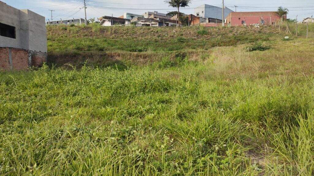 Terreno à venda no Monte Rey 3: 