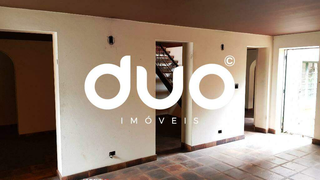 Casa à venda no Centro: 