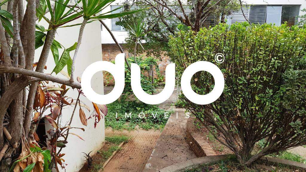 Casa à venda no Centro: 