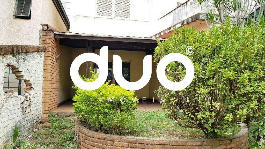 Casa à venda no Centro: 