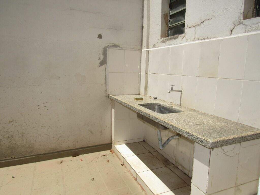 Salão para aluguel no Jardim Petrópolis: 
