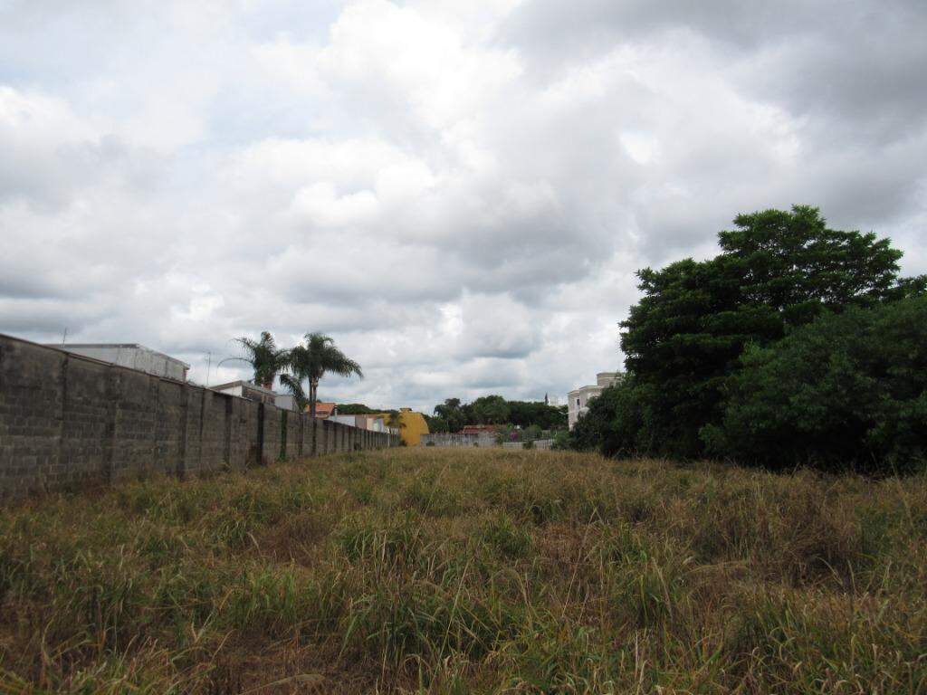 Terreno à venda no Dois Córregos: 