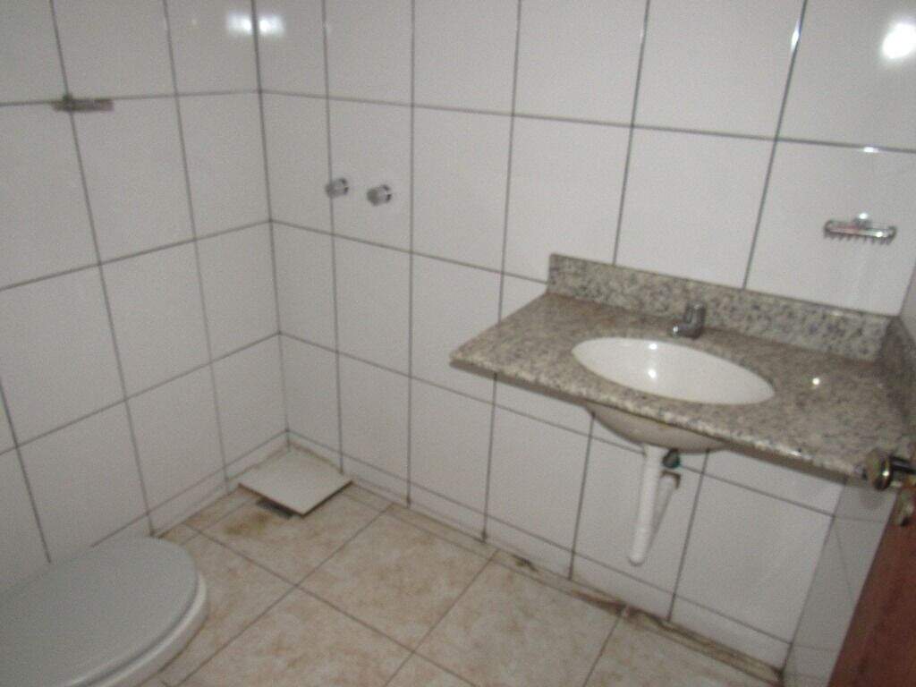 Barracão para aluguel no Jardim Algodoal: 
