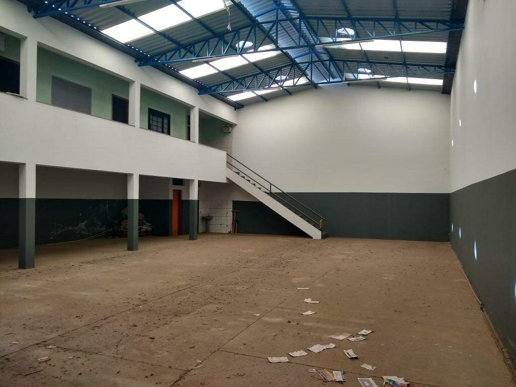 Barracão à venda no Parque Nossa Senhora das Graças: 