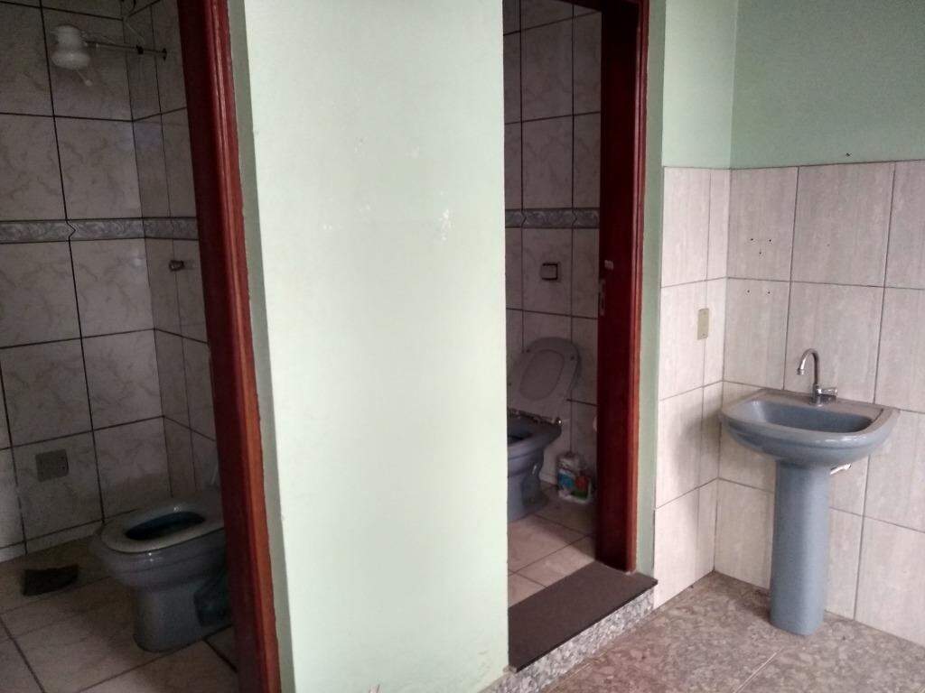 Barracão à venda no Parque Nossa Senhora das Graças: 