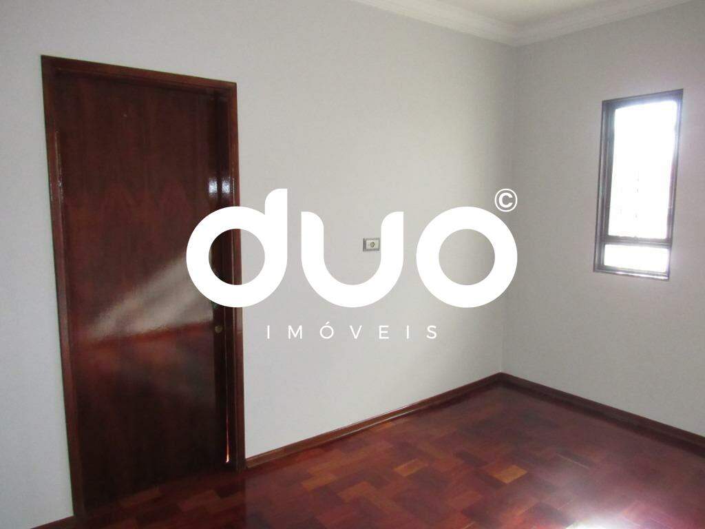 Casa à venda no Paulista: 