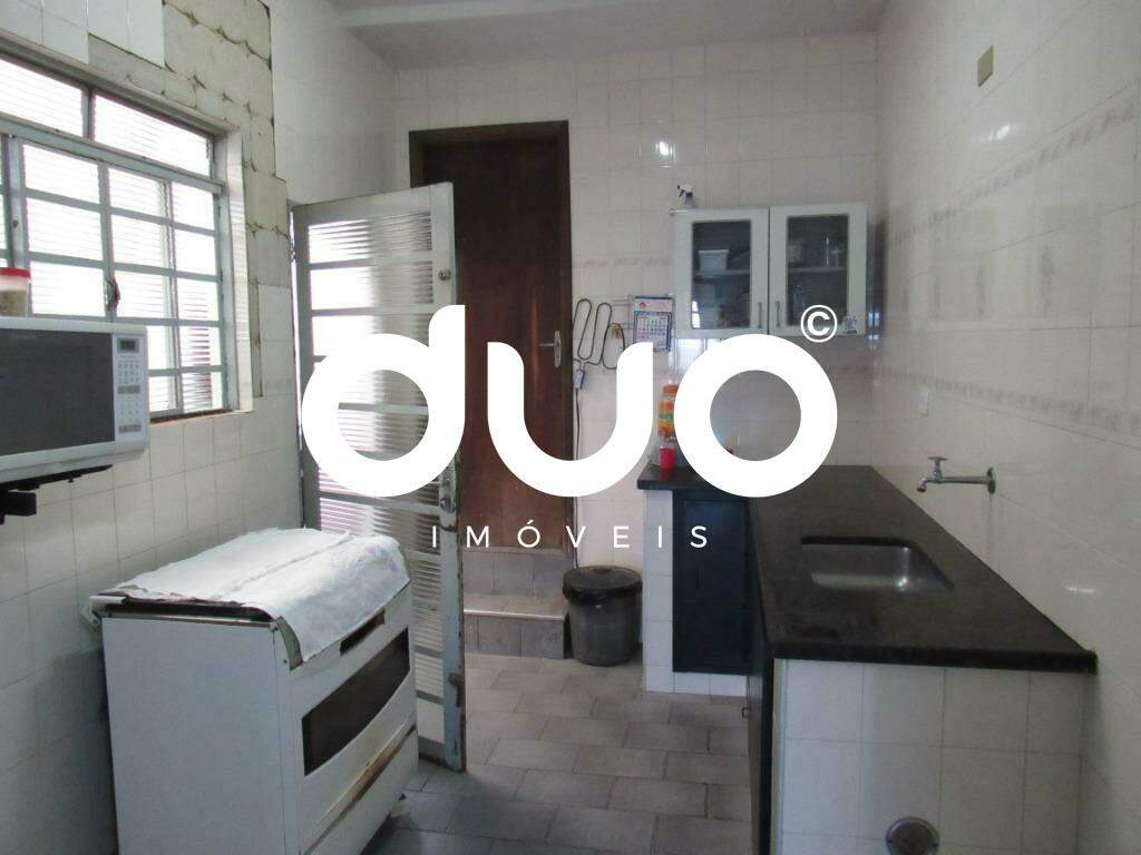 Casa à venda no Centro: 