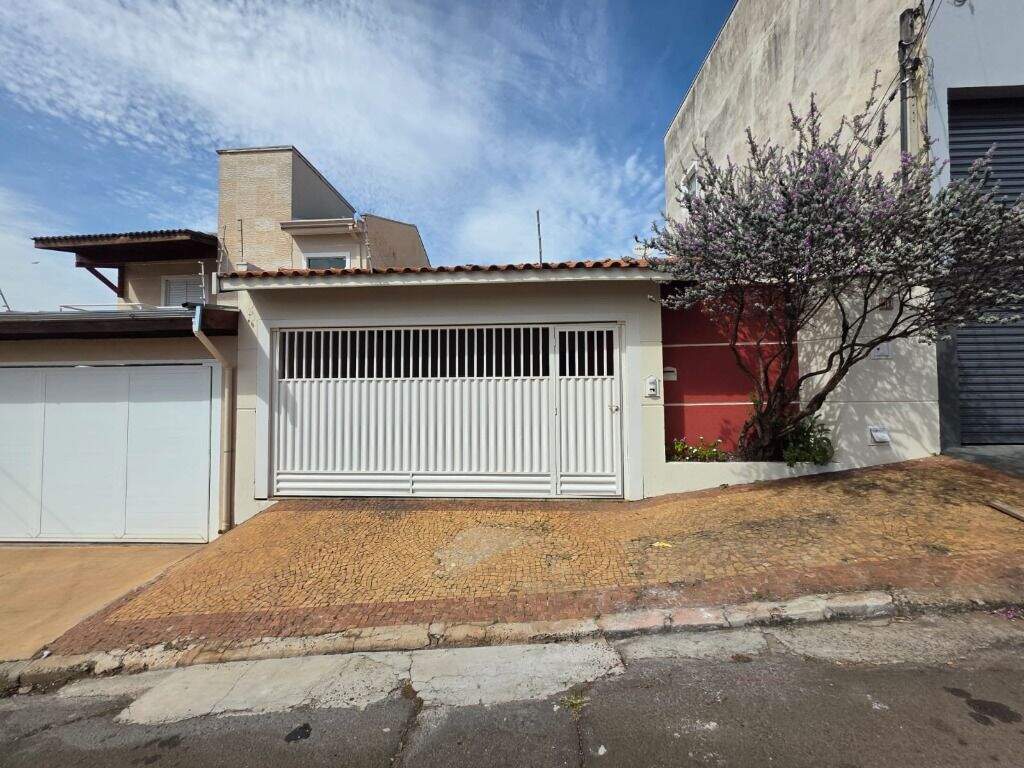 Casa à venda no Água Branca: 