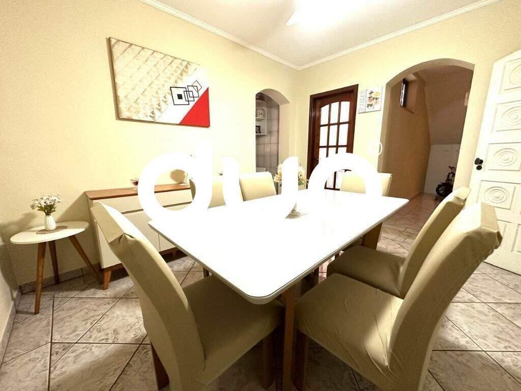 Casa à venda no Nhô Quim: 