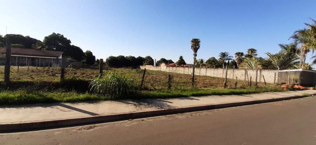 Terreno à venda no Santa Rita: 
