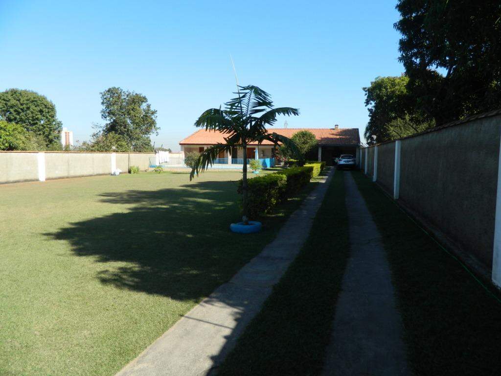 Edícula à venda no Dois Córregos: 