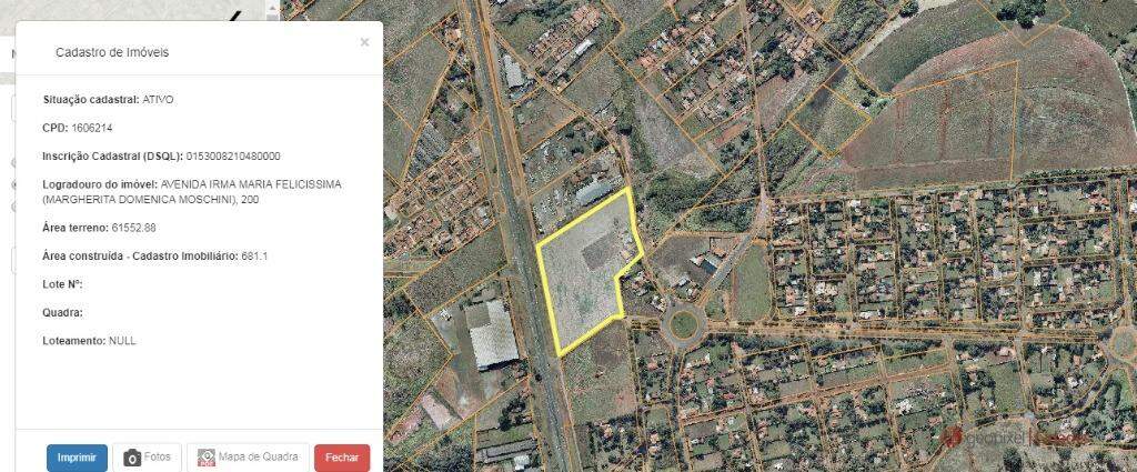 Área à venda no Parque Chapadão: 