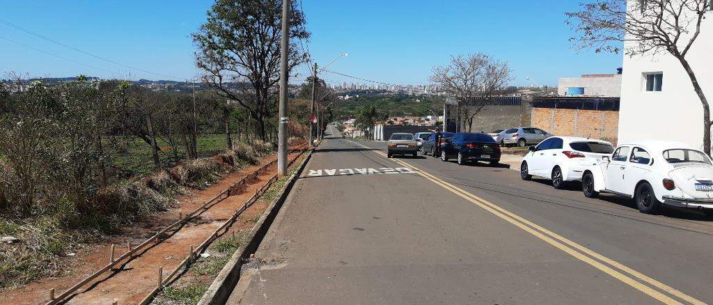 Barracão à venda no Jardim São Mateus: 