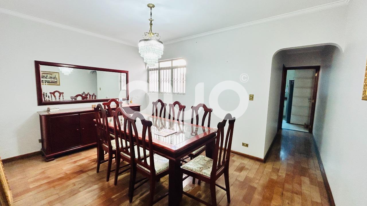 Casa à venda no Jardim Mercedes: 