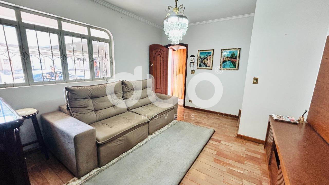 Casa à venda no Jardim Mercedes: 