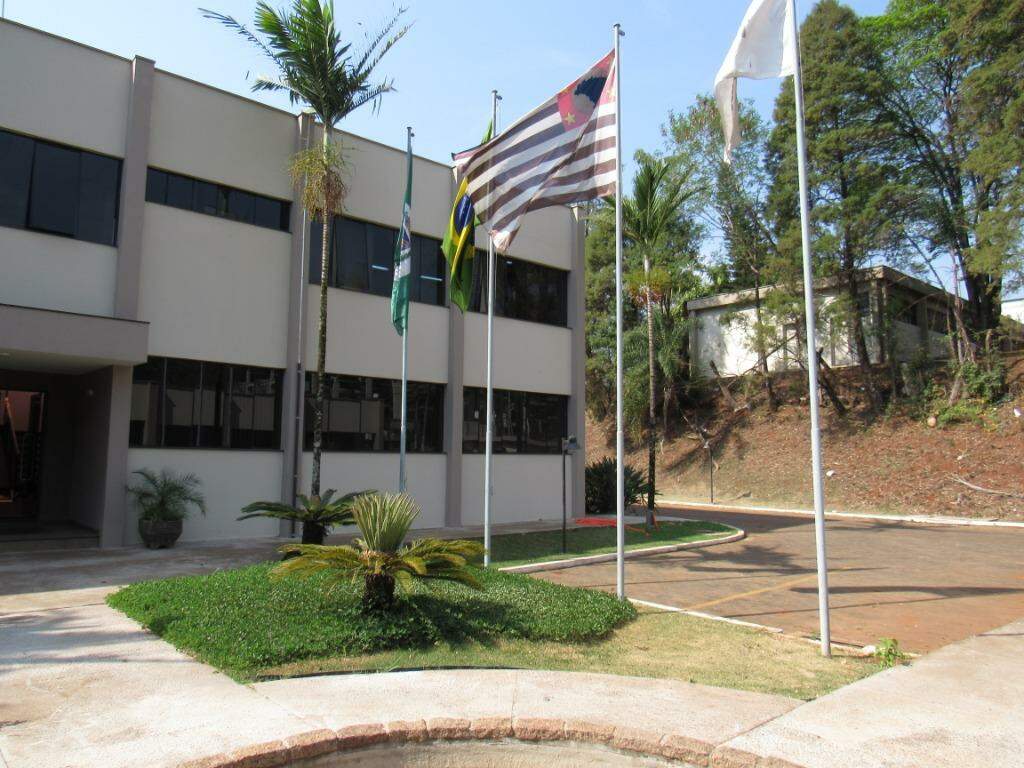 Barracão à venda no Unileste: 