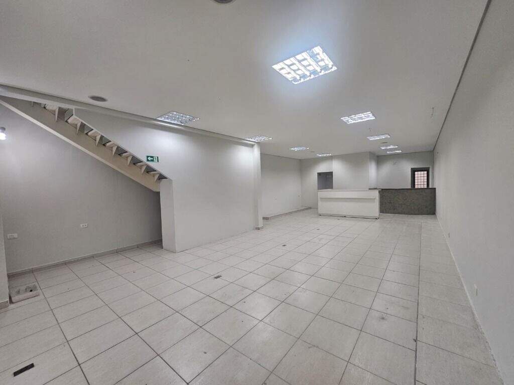 Salão para aluguel no Centro: 