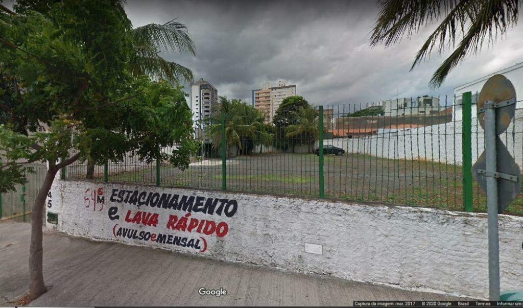 Terreno à venda no Alto: 